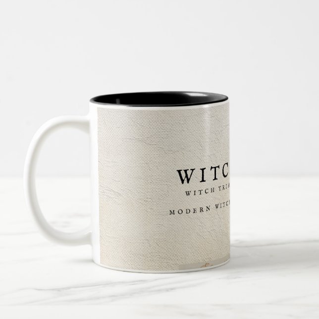 Chasse aux sorcières Podcast Mug (Gauche)