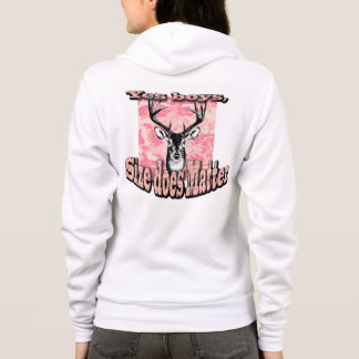 Chasse rose de mâle de cerfs communs de sweat -