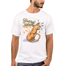 Chat - silencieusement jugement du T-shirt