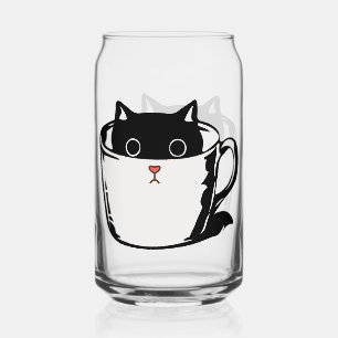 Chaton noir avec nez rouge caché dans une tasse
