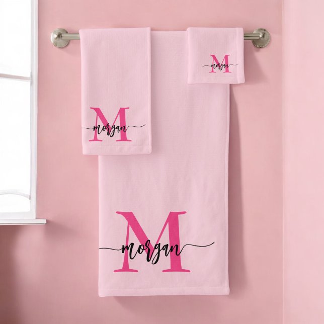 Chaud rose moderne Script Girl Monogramme Nom (Créateur téléchargé)