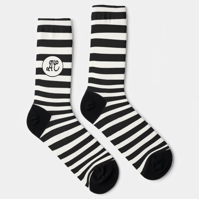 Chaussette Bandes noires et blanches avec vos initiales (Droite)