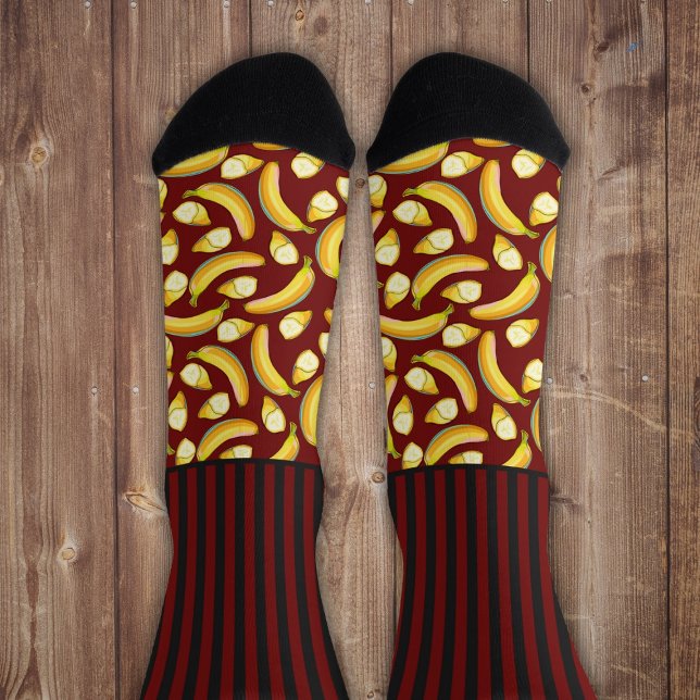 Chaussette Bandes sauvages secrètes avec bananes, sur rouge (Créateur téléchargé)