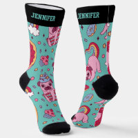 Carlin mignon Rainbow Cupcake Retro Motif Amoureux