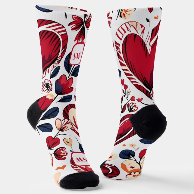 Chaussette Coeurs rouges gras et monogramme floral (Créateur téléchargé)