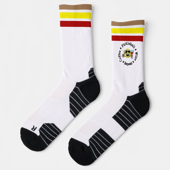 Chaussette Coffee, Pickleball, Wine, Repeat Pickleball Addict (Gauche)