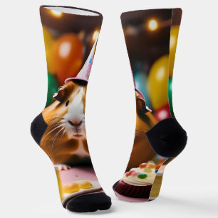 Chaussette Le Cochon De Guinée Fête Avec Du Gâteau Et Du Boul