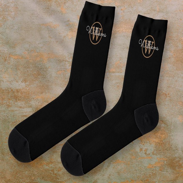 Chaussette Monogramme or Nom du script Elegant Noir (Gold Monogram Script Name Elegant Black Socks)