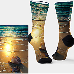 Chaussette Plage au coucher du soleil avec des coquillages