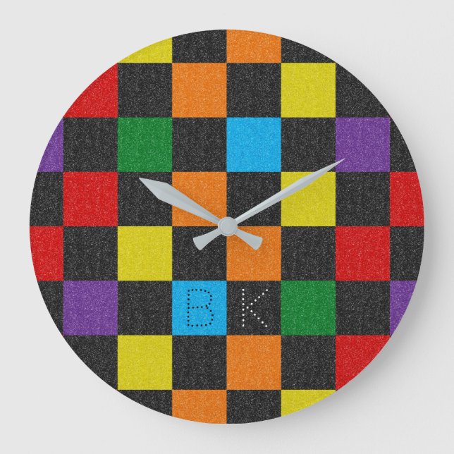 Checkered Pattern Trendy Rainbow LGBTQ Monogram Große Wanduhr (Vorderseite)