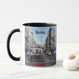 Checkpoint Charlie Berlin Farbversion Tasse