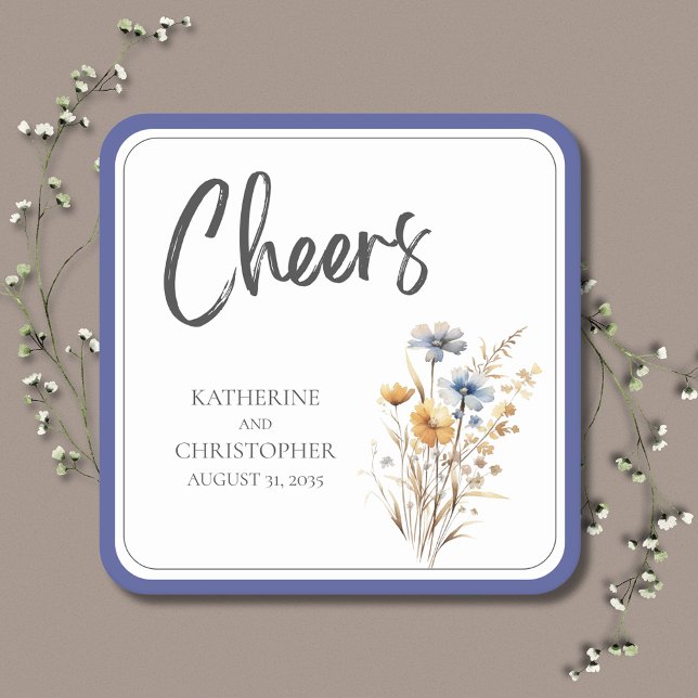 Cheers Elegant Blue Wildblume Floral Wedding Rechteckiger Pappuntersetzer (Cheers Blue Wildflowers Wedding Paper Coaster with blue, yellow and purple flowers.)