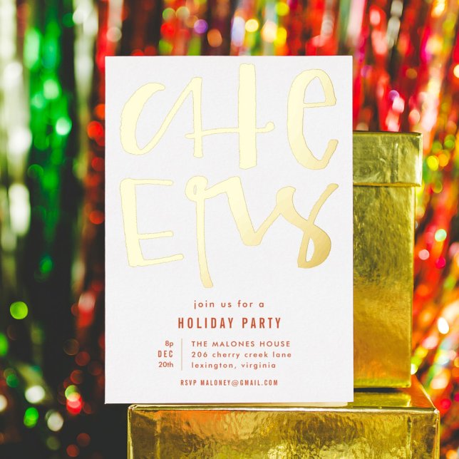 Cheers Holiday Party Gold Foil Einladung (Gold foil and hand lettered CHEERS holiday party Christmas card.)