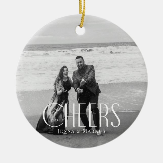 Cheers Modernes Weihnachts-Foto Minimal Design Keramik Ornament (Vorne)