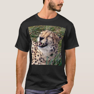 Cheetah mit einem riesigen Grinsen auf ihrem Gesic T-Shirt