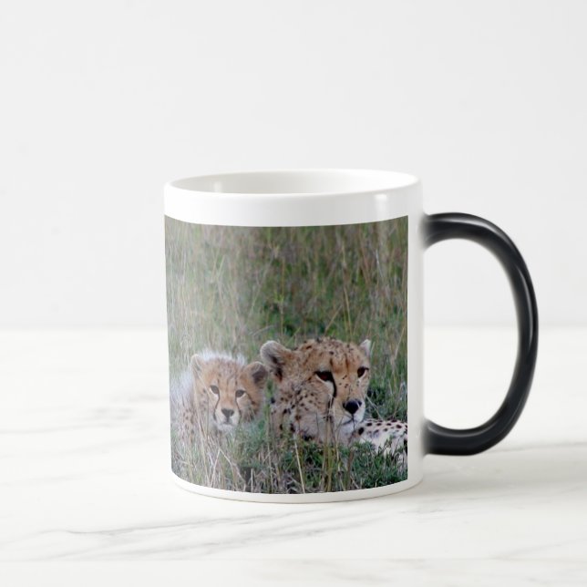 Cheetah mit Junges Tasse (Rechts)