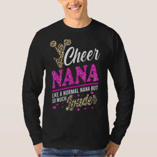 Chef Nana Größte Lüfterleopard Print und Pom Pom 1 T-Shirt