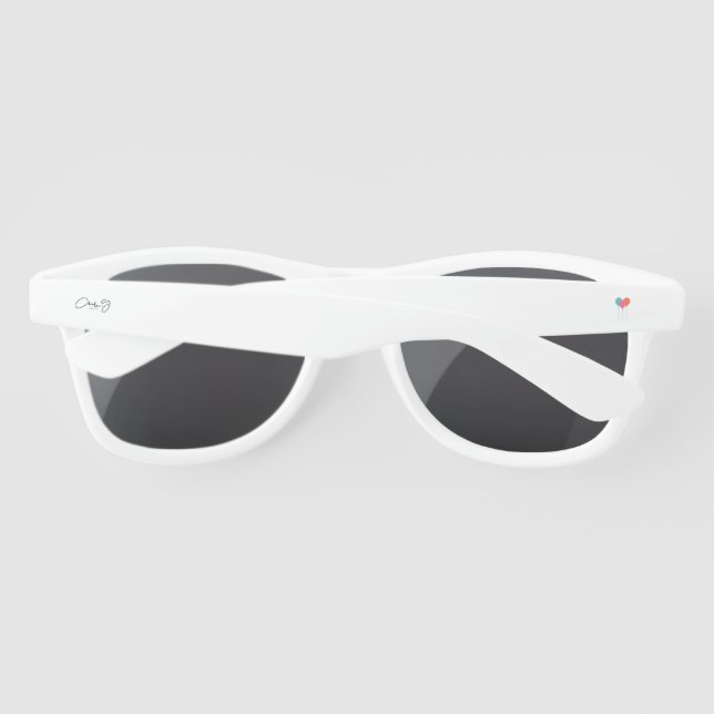 Chele G Signature Logo Weiße Sonnenbrille (Rückseite)