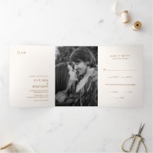 Chelsea Earthy Neutrals Moderne Hochzeit