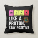 Chemie Physiker Lehrer Student Proton Scienc Kissen<br><div class="desc">Funny Nerdy Science Überraschung für einen Studenten,  Chemiker,  Physiker,  Lehrer,  Wissenschaftler oder Apotheker. Ideal Geschenk für alle Science Nerd,  die gerne experimentieren oder ein Experiment im Labor oder Labrador machen.</div>