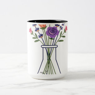 Chemiekolben mit Lavendel und Rose A Zweifarbige Tasse