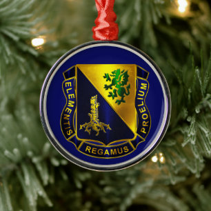 Chemiekorps ornament aus metall
