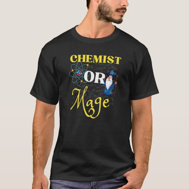 Chemielehrer oder Magierin Alchemy oder Magic Teac T-Shirt (Vorderseite)