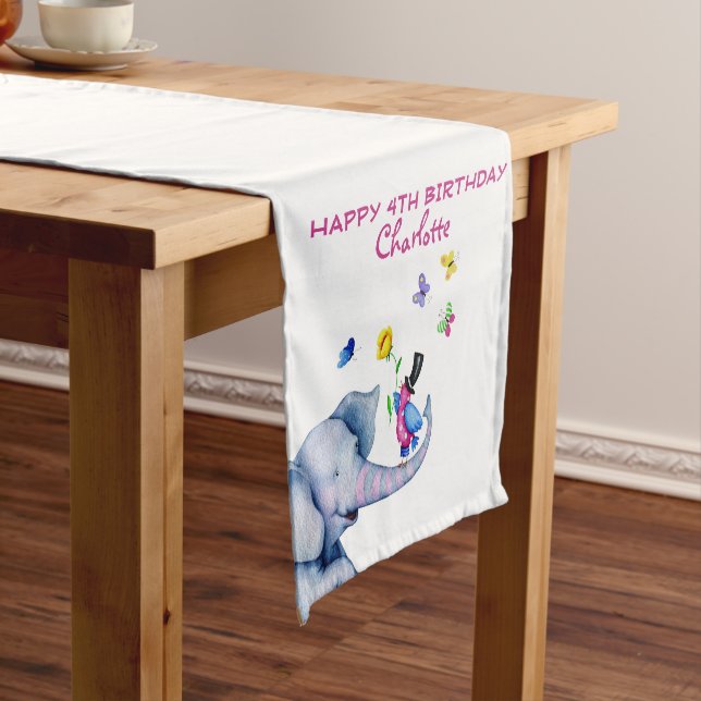 Chemin De Table Court Animaux caricaturaux mignons (In Situ)