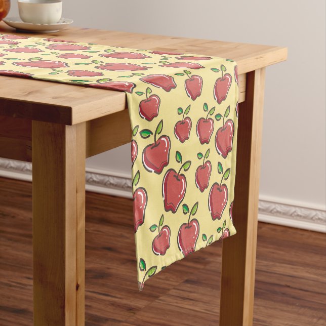 Chemin De Table Court Apple rouge juteux modèlent (In Situ)