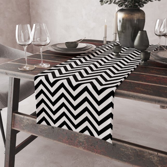 Chemin De Table Court Blancs chic et noirs Chevron (Créateur téléchargé)