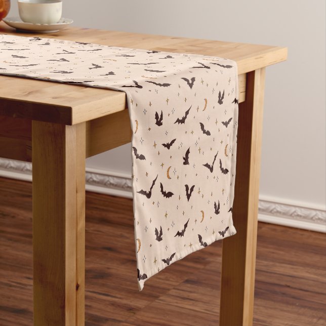 Chemin De Table Court Boho Bats et étoiles Motif d'Halloween (In Situ)
