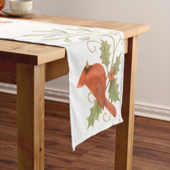 Chemin De Table Court Cardinal Rouge sur Winter Holly & Mistletoe (In Situ)