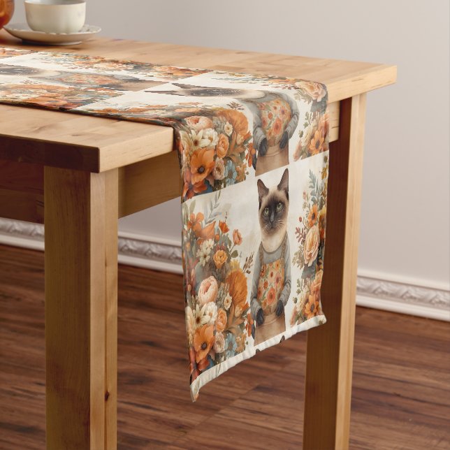 Chemin De Table Court Chat d'automne avec fleurs pour Thanksgiving (In Situ)