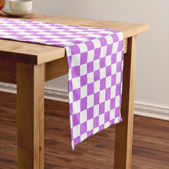 Chemin De Table Court Classic visual magenta checkerboard  (In Situ)