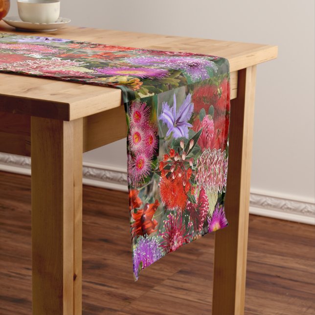 Chemin De Table Court Flowers sauvages australiens (In Situ)