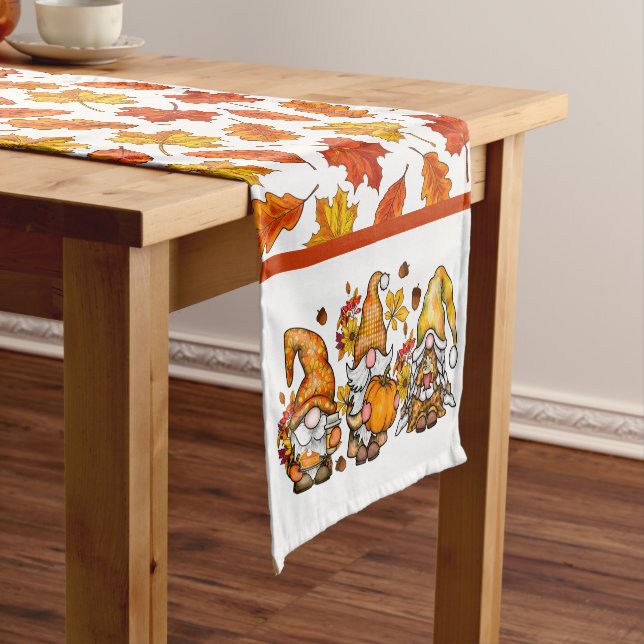 Chemin De Table Court Gnomes Pour Thanksgiving (In Situ)