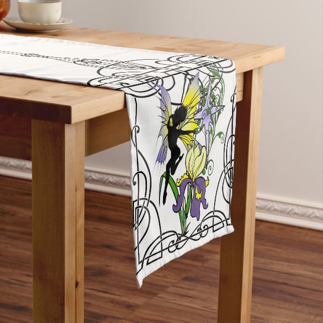 Chemin De Table Court Iris Shadow Fairy (In Situ)