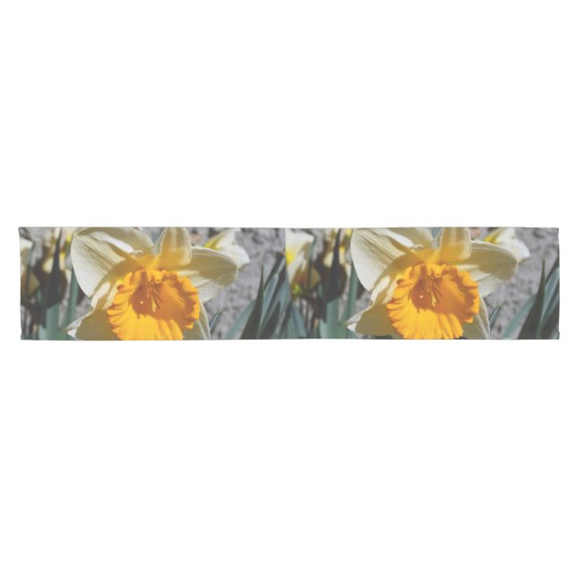 Chemin De Table Court Jolies fleurs jaunes de jonquille (Horizontal)