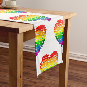 Chemin De Table Court Le cœur arc-en-ciel de SlipperyJoe griffonné tourb