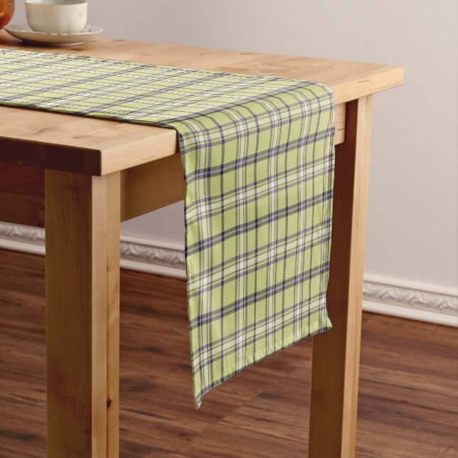 Chemin De Table Court Lime Green Plaid Classic Pattern Table Runner (In Situ)