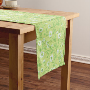 Chemin De Table Court Marguerites en blanc et vert sur fond vert miel