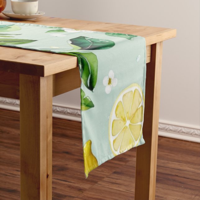 Chemin De Table Court Mariage moderne jaune citron floral script shower (In Situ)