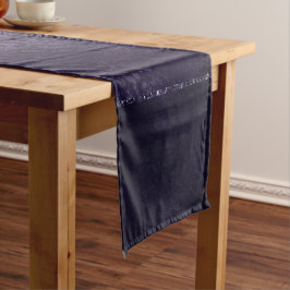 Chemin De Table Court Minuit Indigo Romance | Satiny Grunge Damask