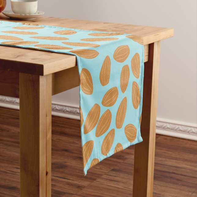 Chemin De Table Court Motif d'amandes (In Situ)