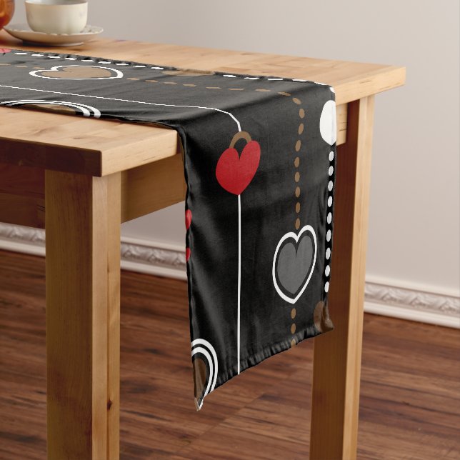Chemin De Table Court Motif de coeur 28 (In Situ)