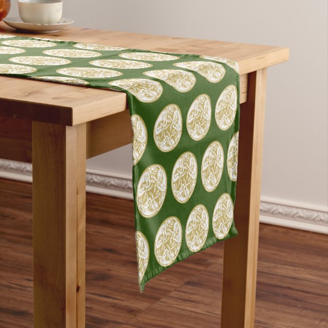 Chemin De Table Court Motif Gold Celtic Dog Trio (In Situ)