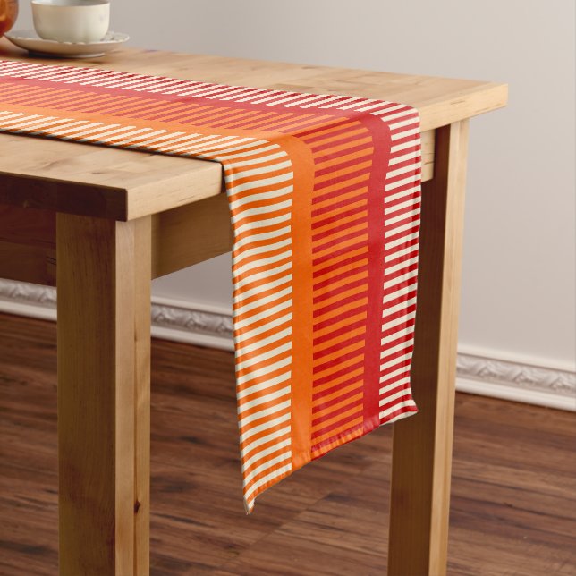 Chemin De Table Court Motif rouge orange rayé (In Situ)