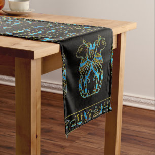 Chemin De Table Court Or de chats égyptiens et verre souillé de bleu