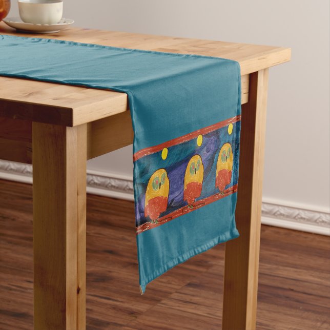 Chemin De Table Court Owl "Art by Kids" (In Situ)
