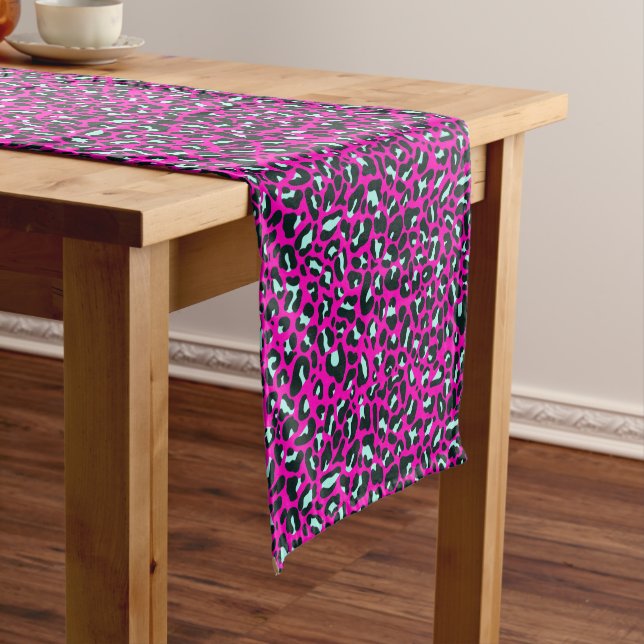 Chemin De Table Court Poster de animal de Cheetah Leopard rose moderne (In Situ)